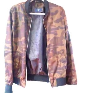 Zara Paris wind breaker Jacket black and olive color medium